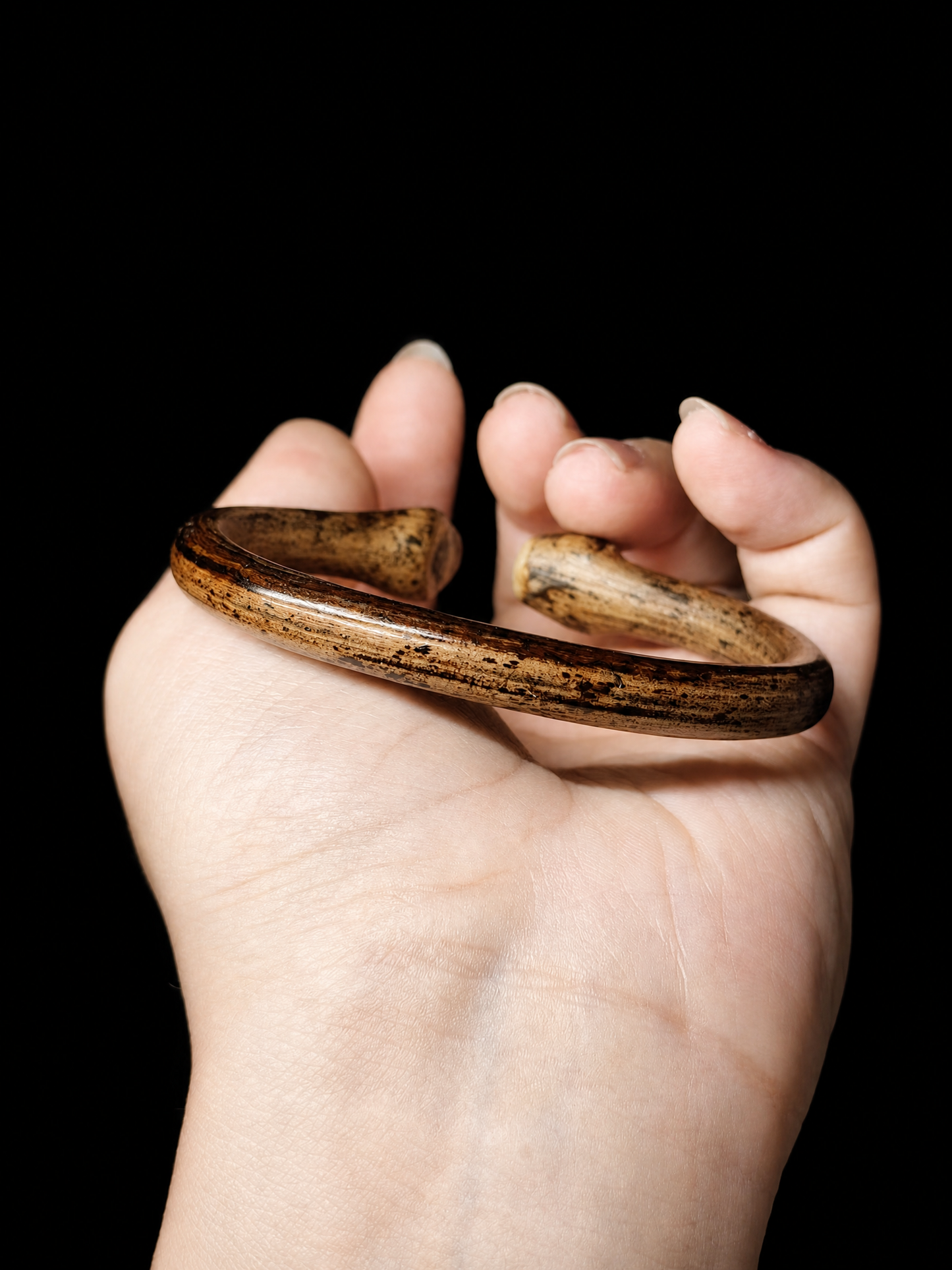 Equinox-Smilax Vine Cuff Bangle