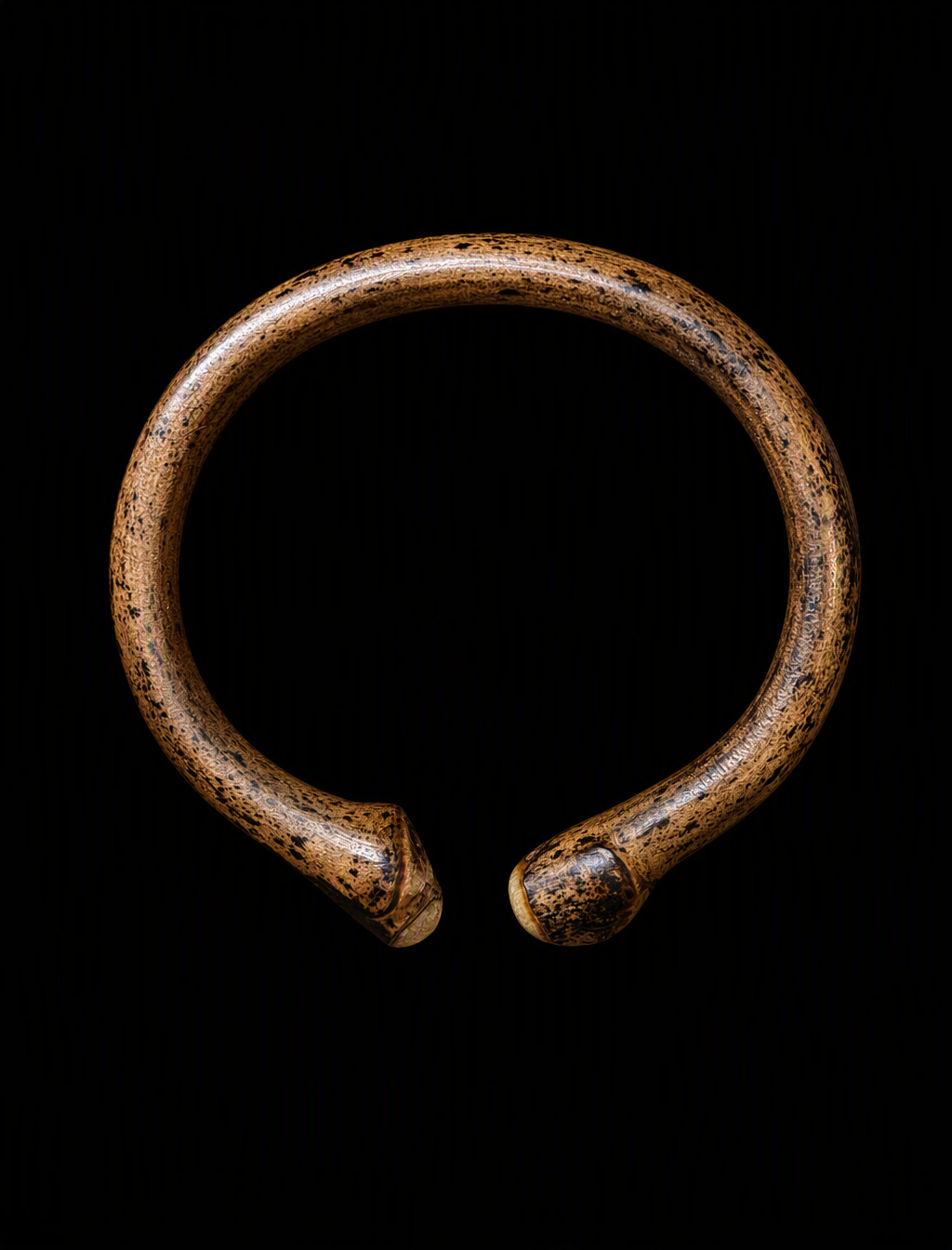 Equinox-Smilax Vine Cuff Bangle